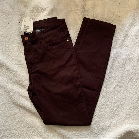 H&M Denim - H&M Maroon Jeans